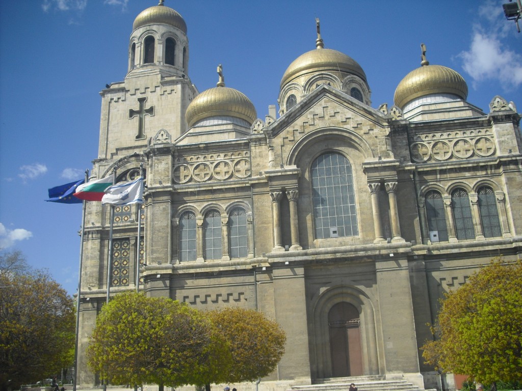 bulgaria-varna-catedrala