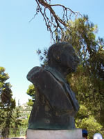 Palatul Knossos statuie