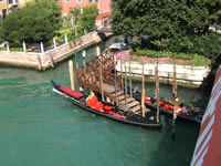 VENETIA GONDOLA